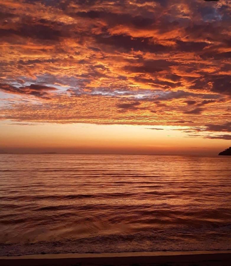 Apto. Condomínio Com Piscina/Churrasqueira/Wifi/Tv Ubatuba Exterior foto